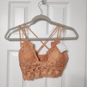 NWT Peach Lace Bralette